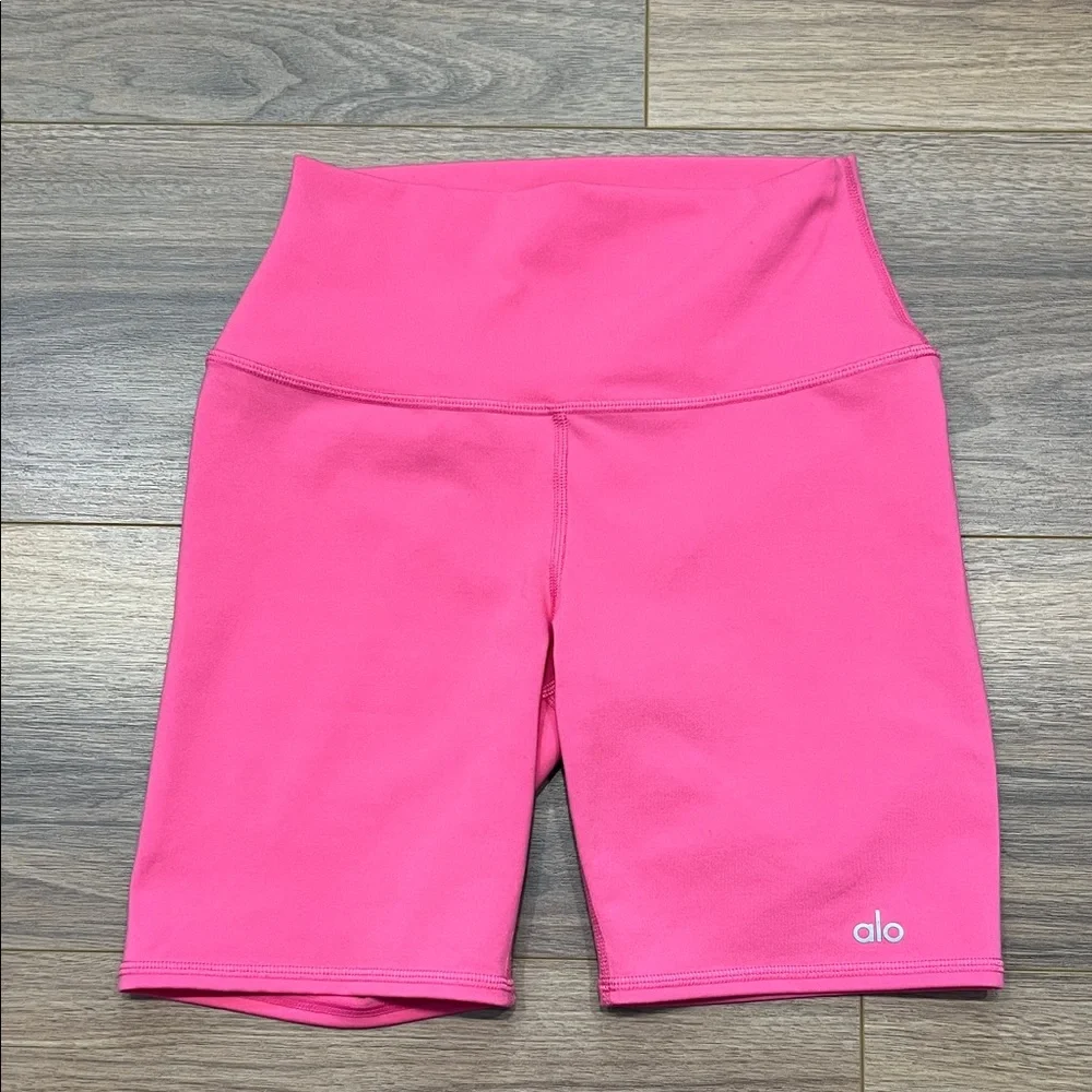 Alo Yoga High Waist Biker Short in Pink Size XS